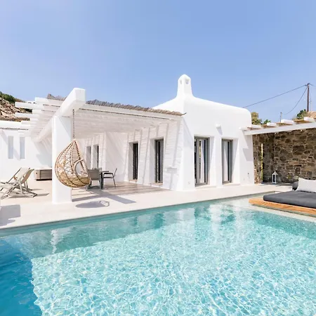 Camelia 1 - Psarou View - Private Pool And Jacuzzi بسارو